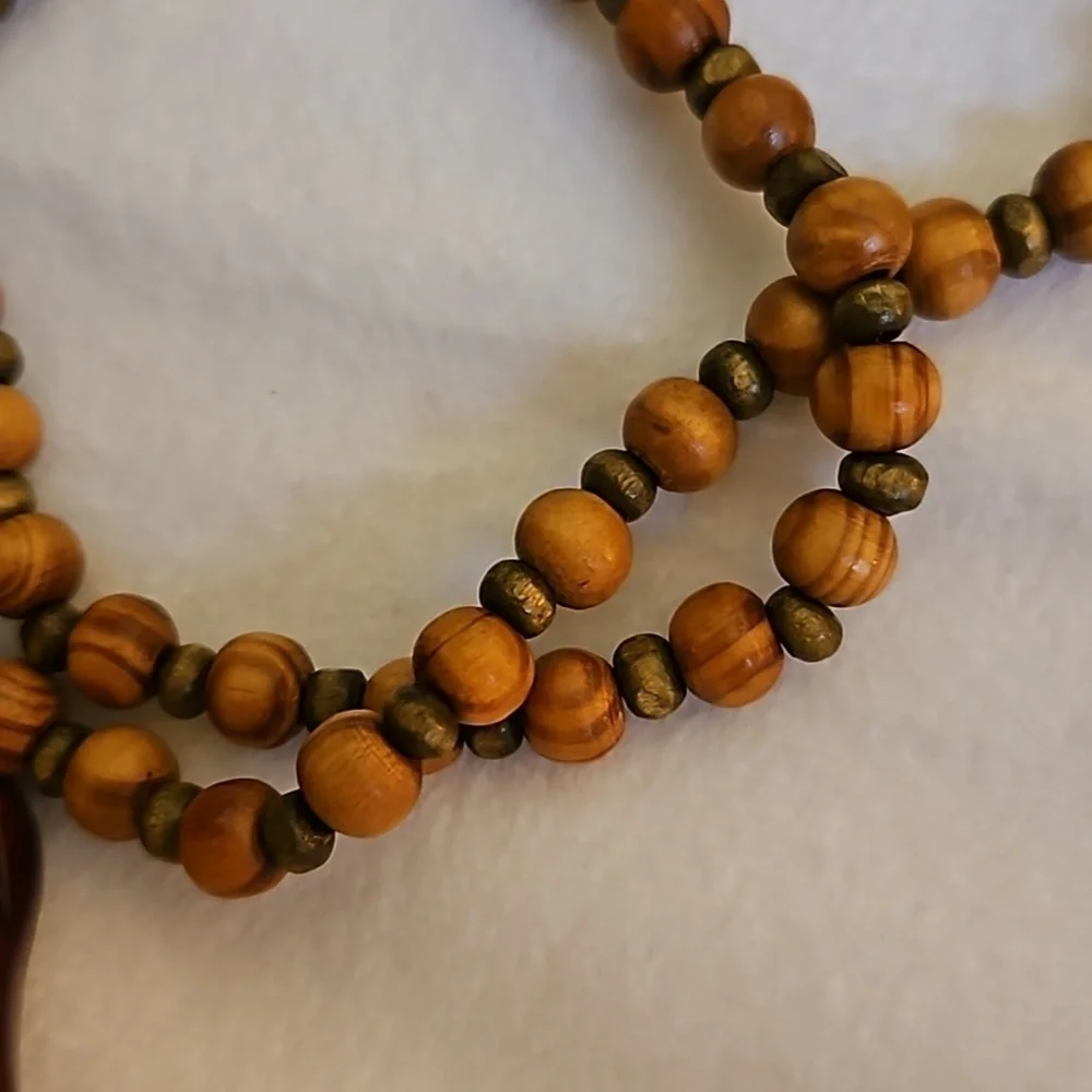 VTG 1980s African Elephant Pendant Tribal Ethnic Wood Bead Assymetric Necklace